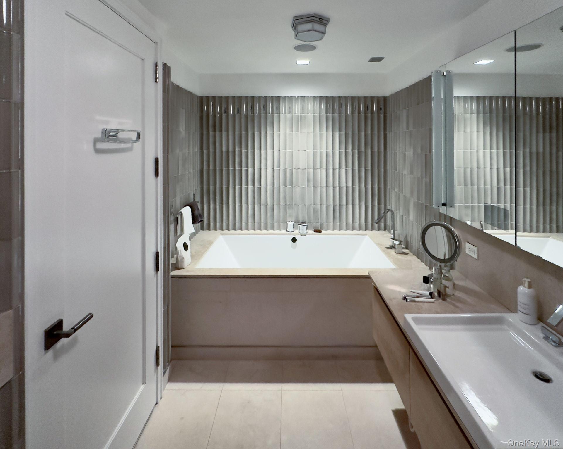 1212 5th Avenue Unit 8B, Manhattan NY 10029