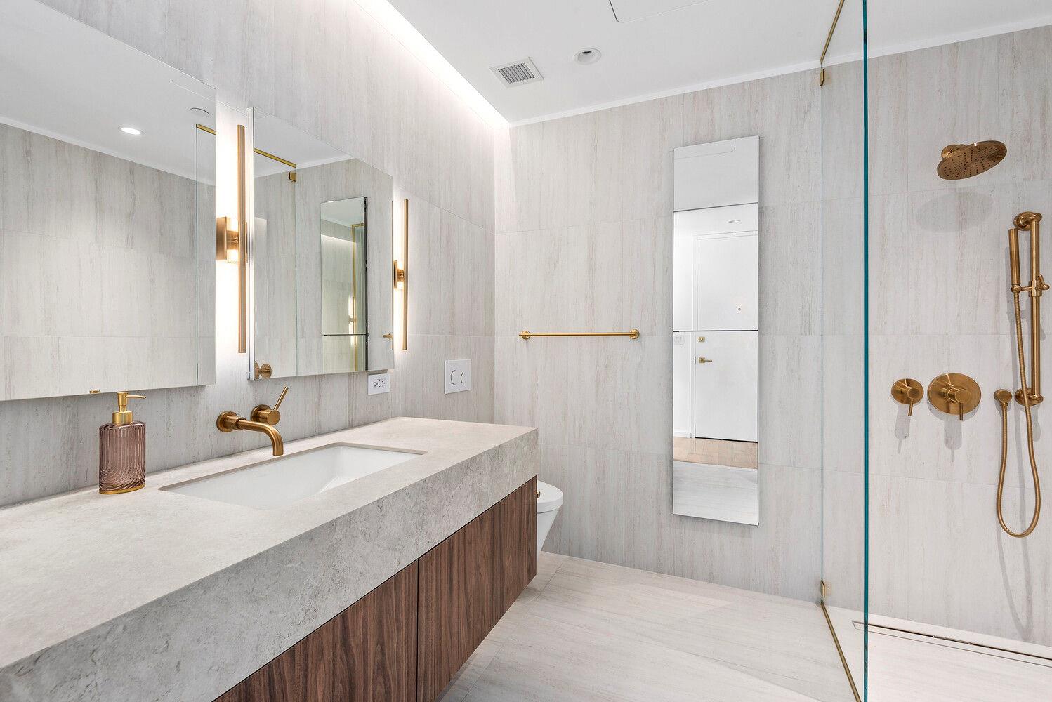 330 GRAND Street Unit 4A, Manhattan NY 10002