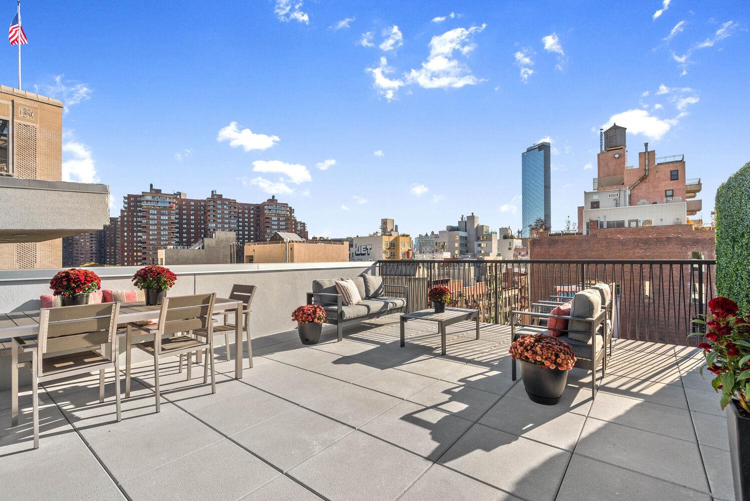 330 GRAND Street Unit 4A, Manhattan NY 10002