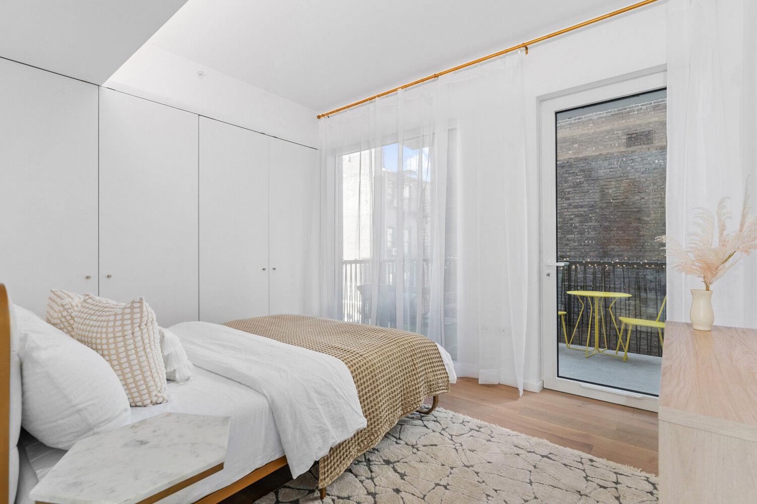 330 GRAND Street Unit 4A, Manhattan NY 10002