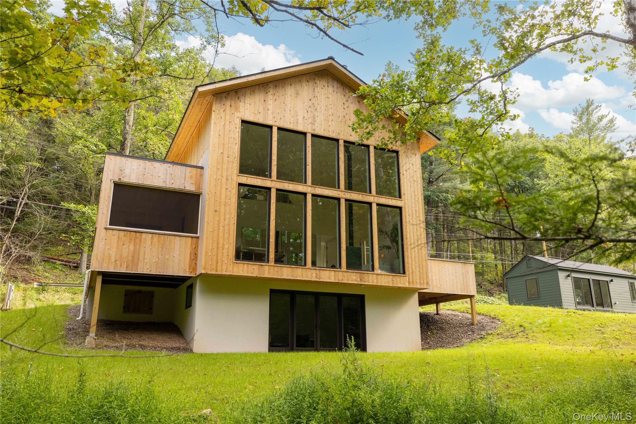332 Mohonk Road, High Falls NY 12440