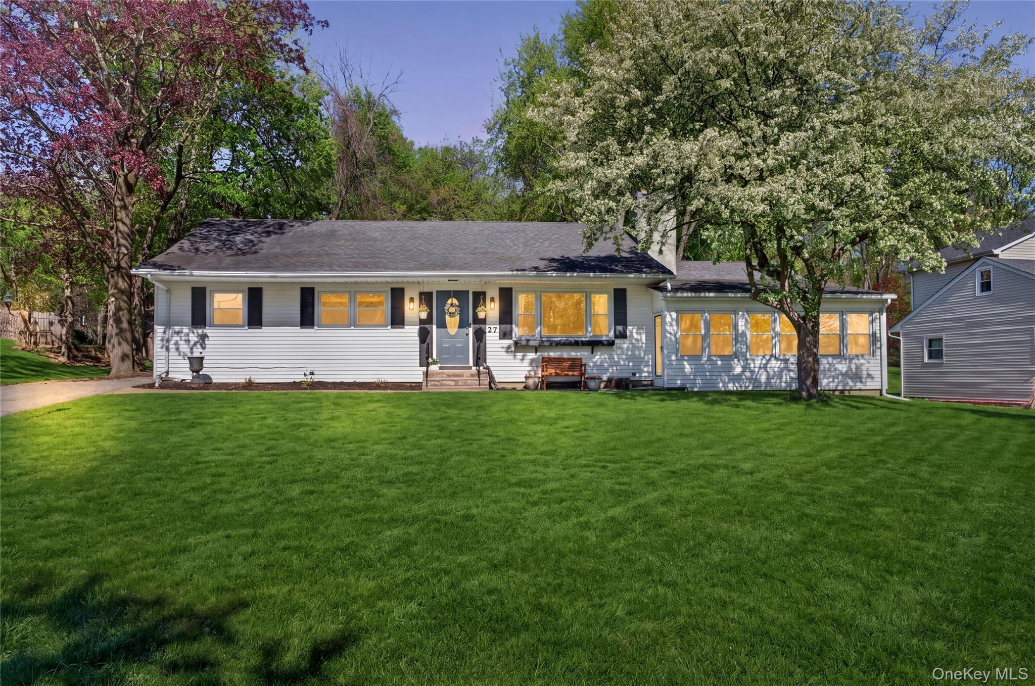 27 High Hill Avenue, Warwick NY 10990