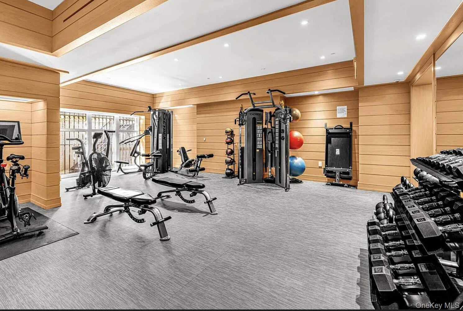 33 E 74TH Street Unit 5A, Manhattan NY 10021