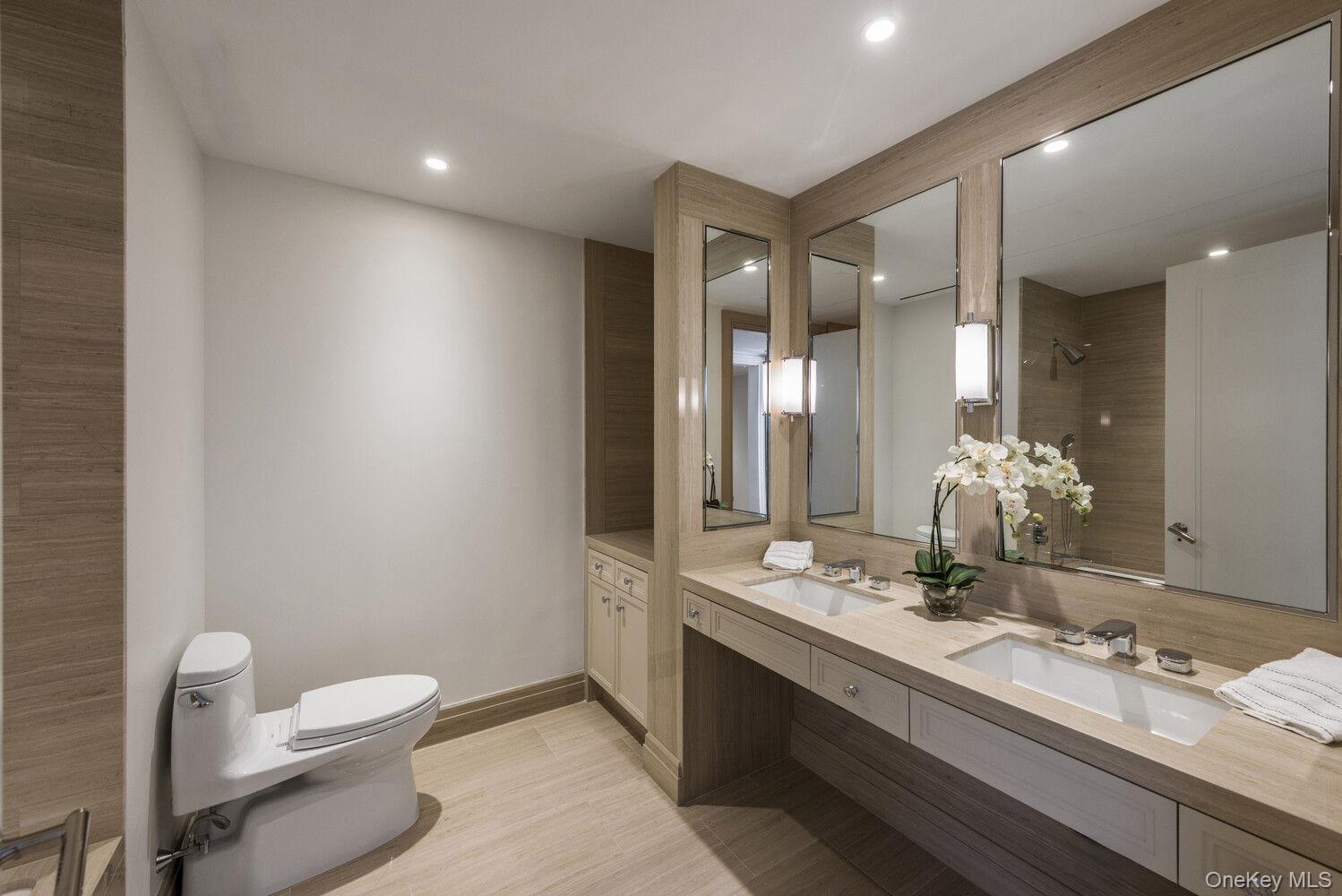 33 E 74TH Street Unit 5A, Manhattan NY 10021