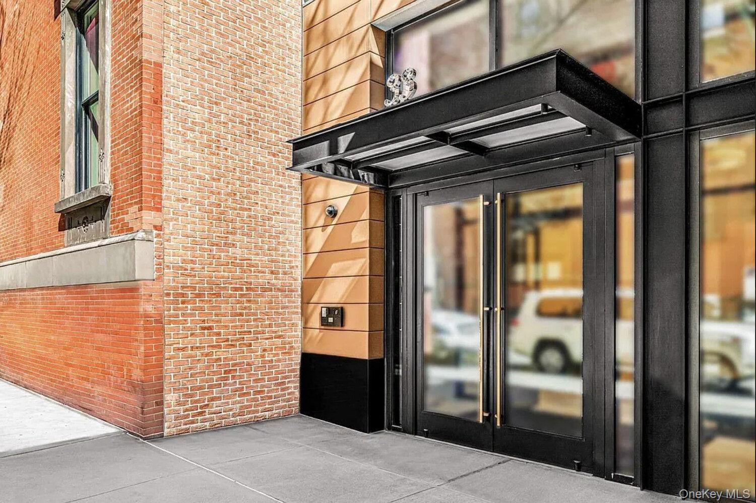 33 E 74TH Street Unit 5A, Manhattan NY 10021