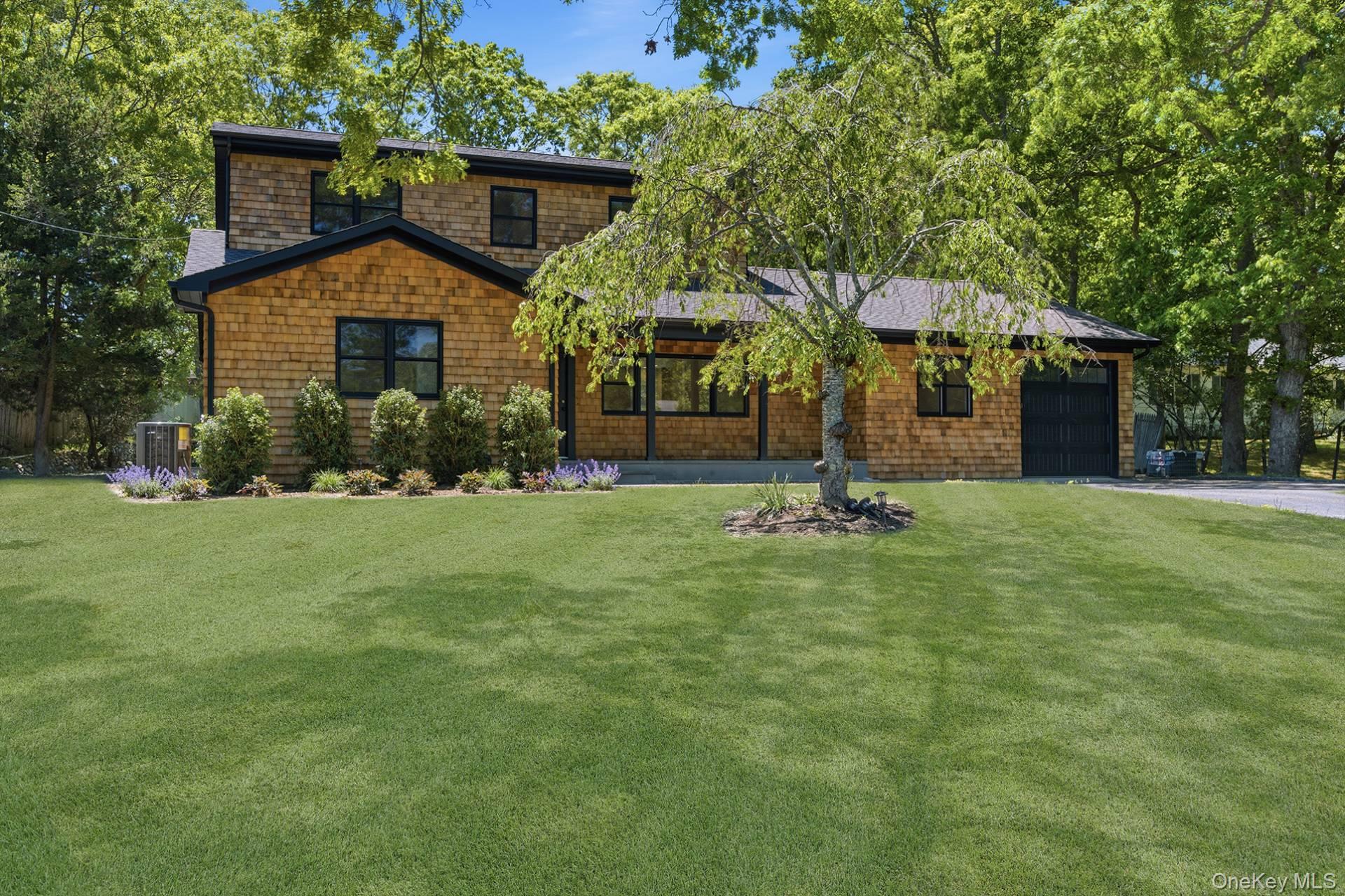 7 Mortimer Street, Westhampton Beach NY 11978