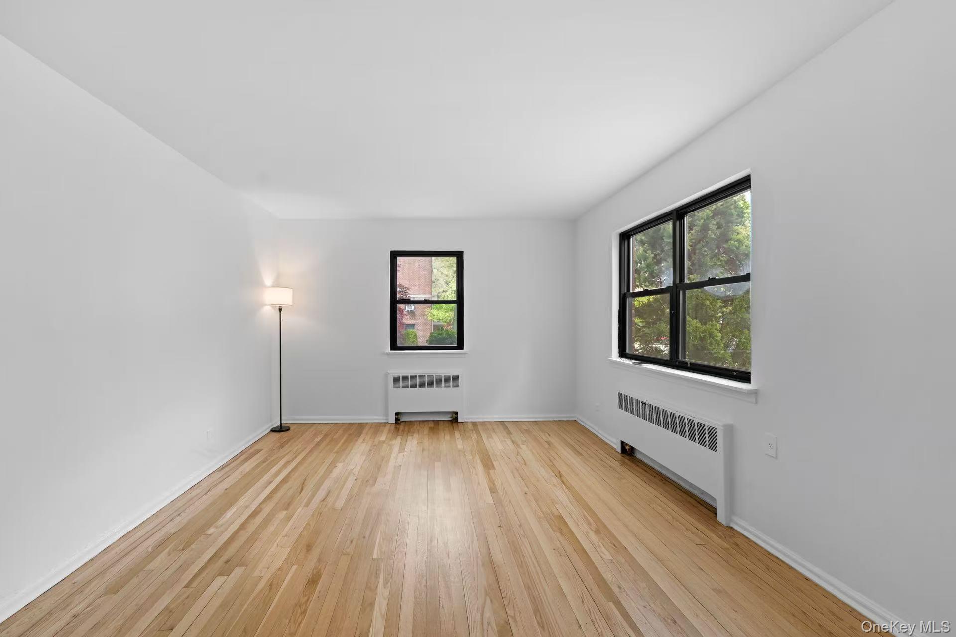 7632 Springfield Boulevard Unit 143A, Oakland Gardens NY 11364