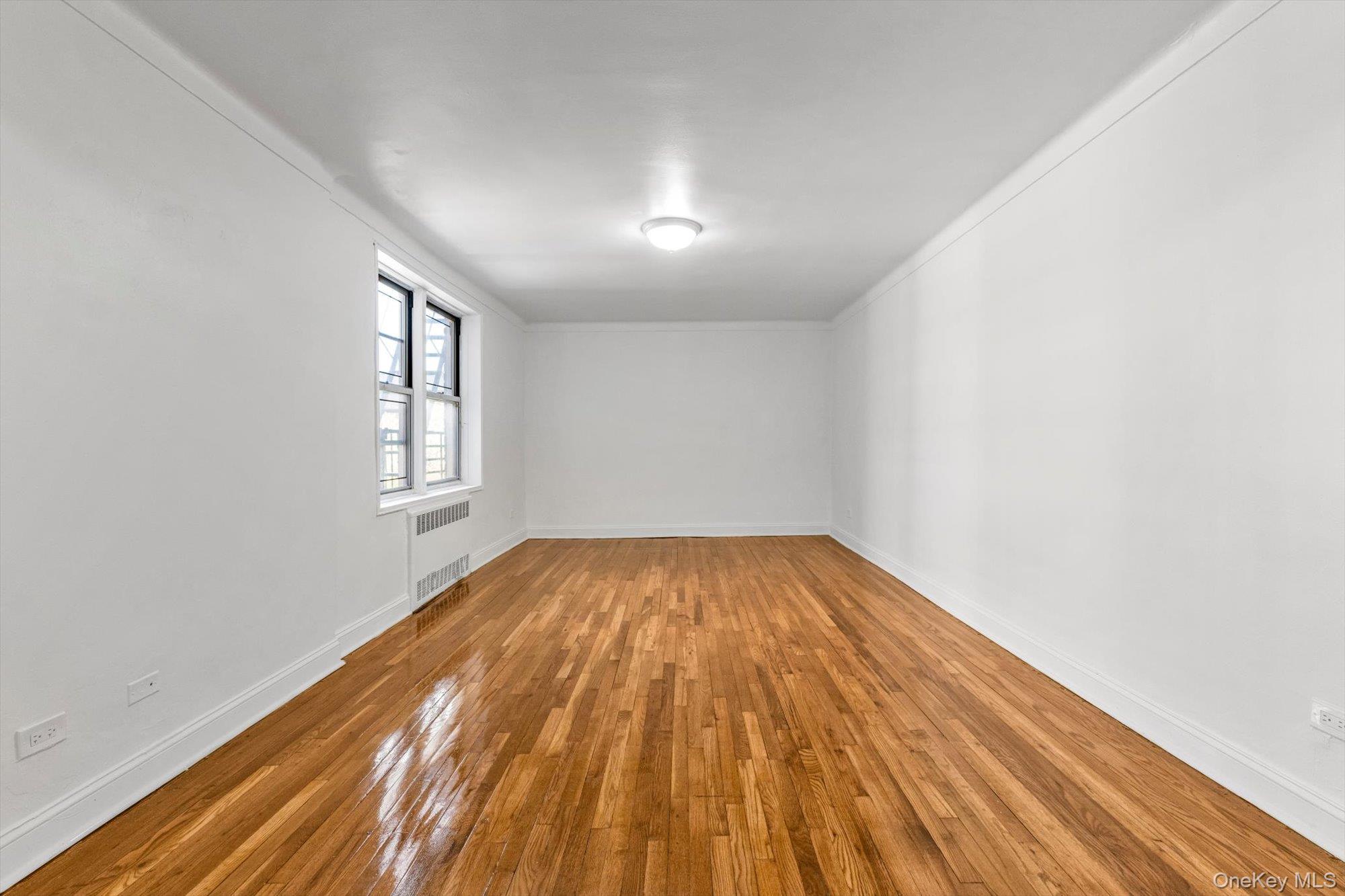 67-12 Yellowstone Boulevard Unit E5, Forest Hills NY 11375
