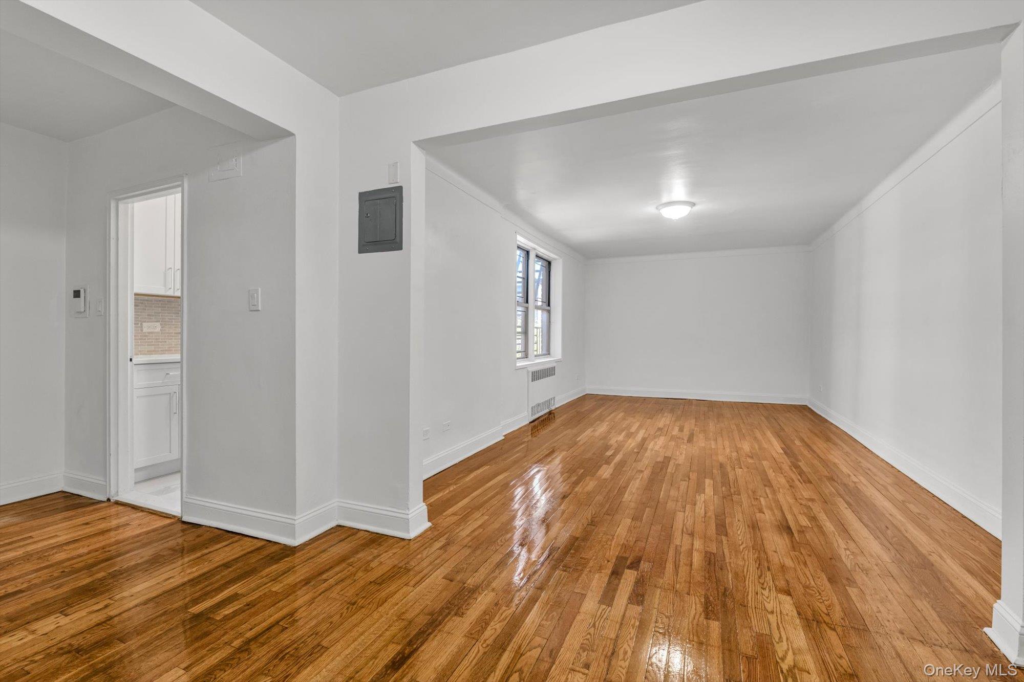 67-12 Yellowstone Boulevard Unit E5, Forest Hills NY 11375
