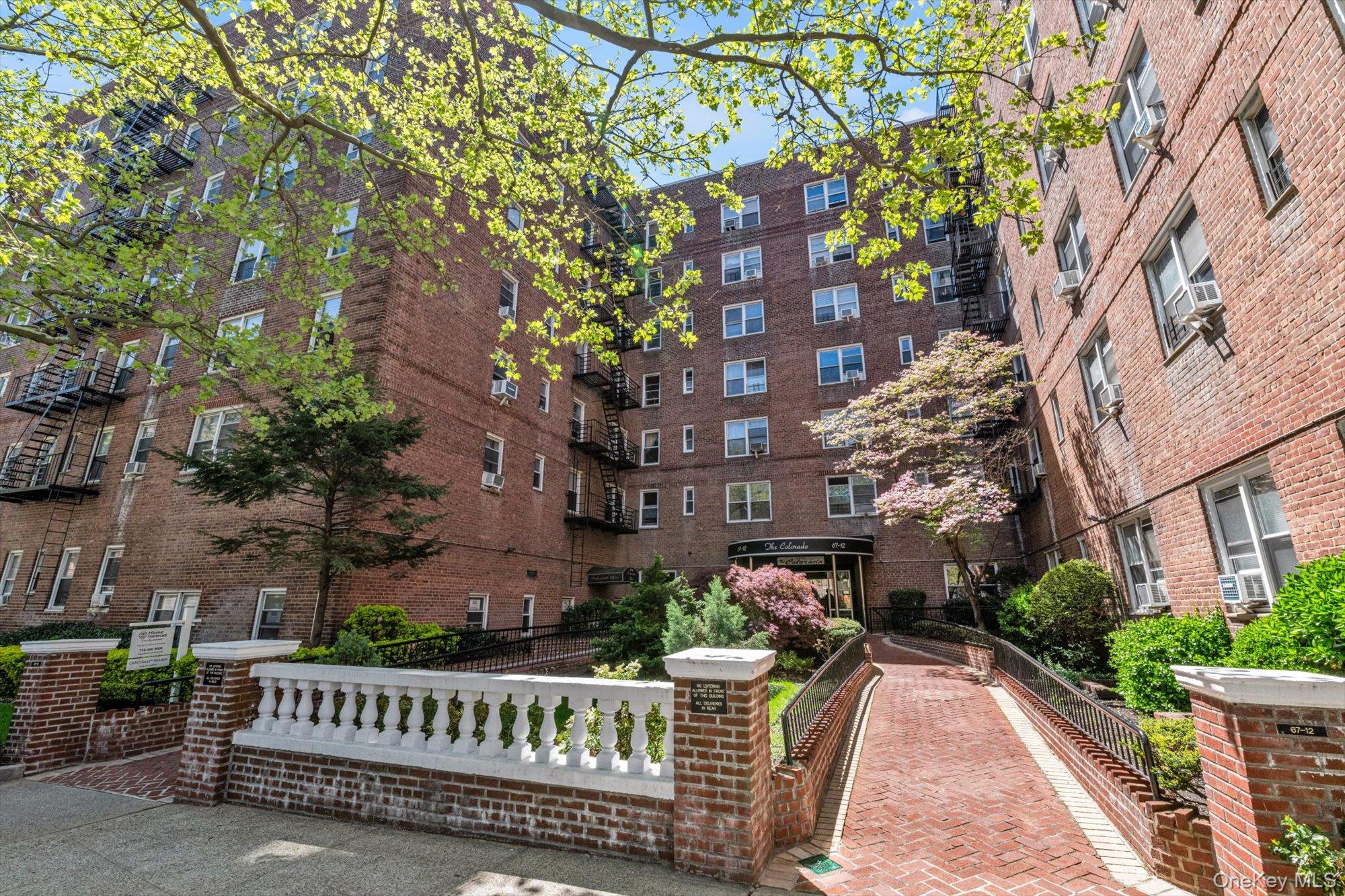 67-12 Yellowstone Boulevard Unit E9, Forest Hills NY 11375
