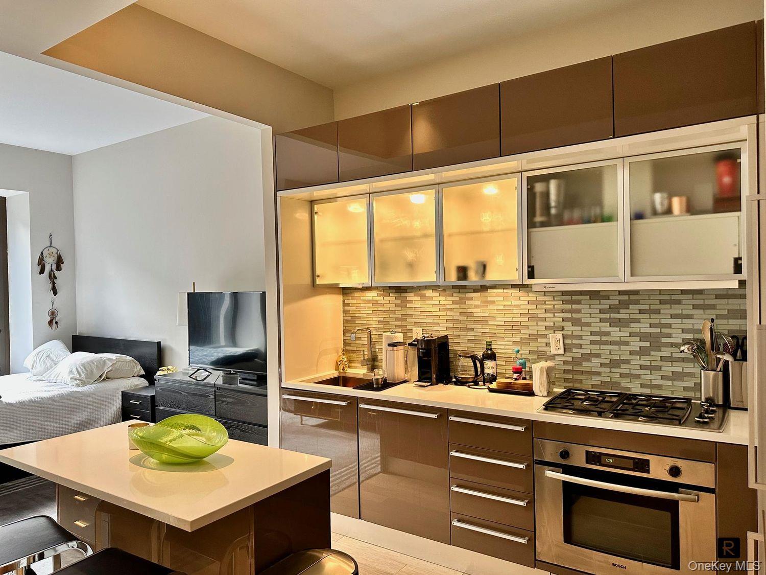 75 Wall Street Unit 26Q, Manhattan NY 10005