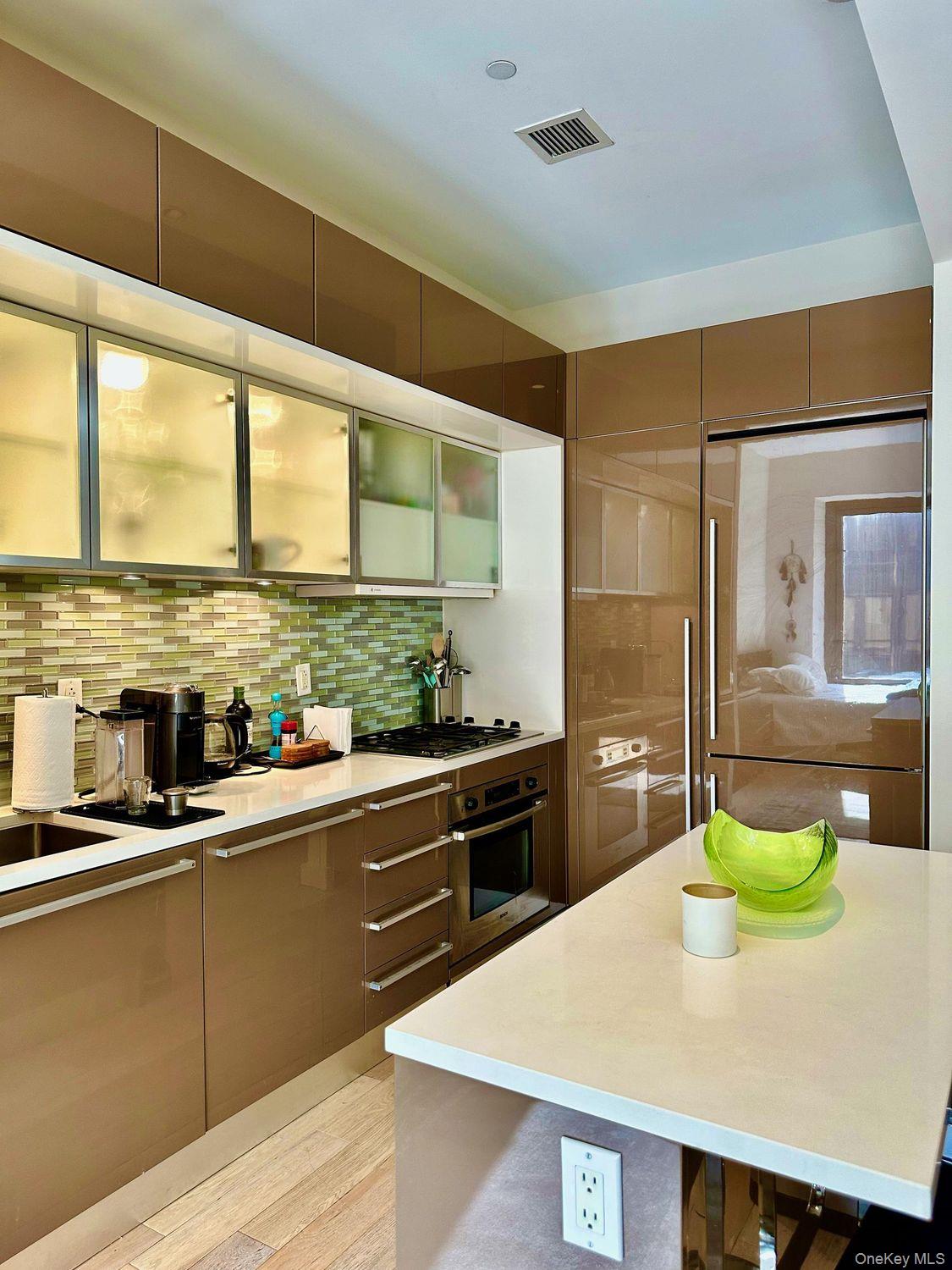 75 Wall Street Unit 26Q, Manhattan NY 10005