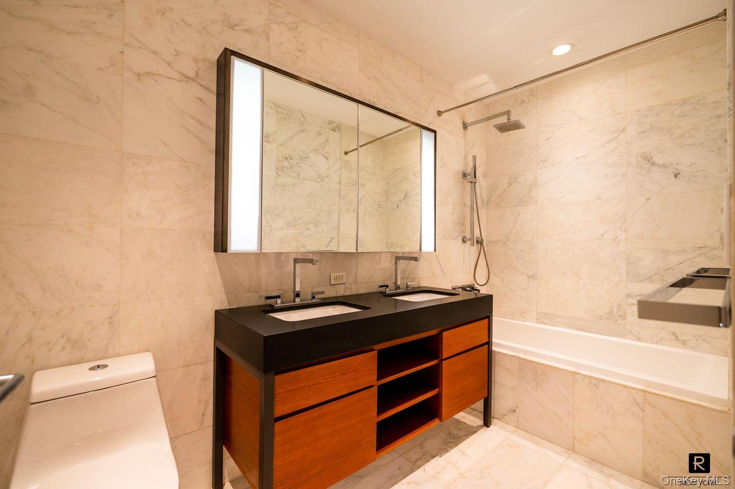 75 Wall Street Unit 26Q, Manhattan NY 10005