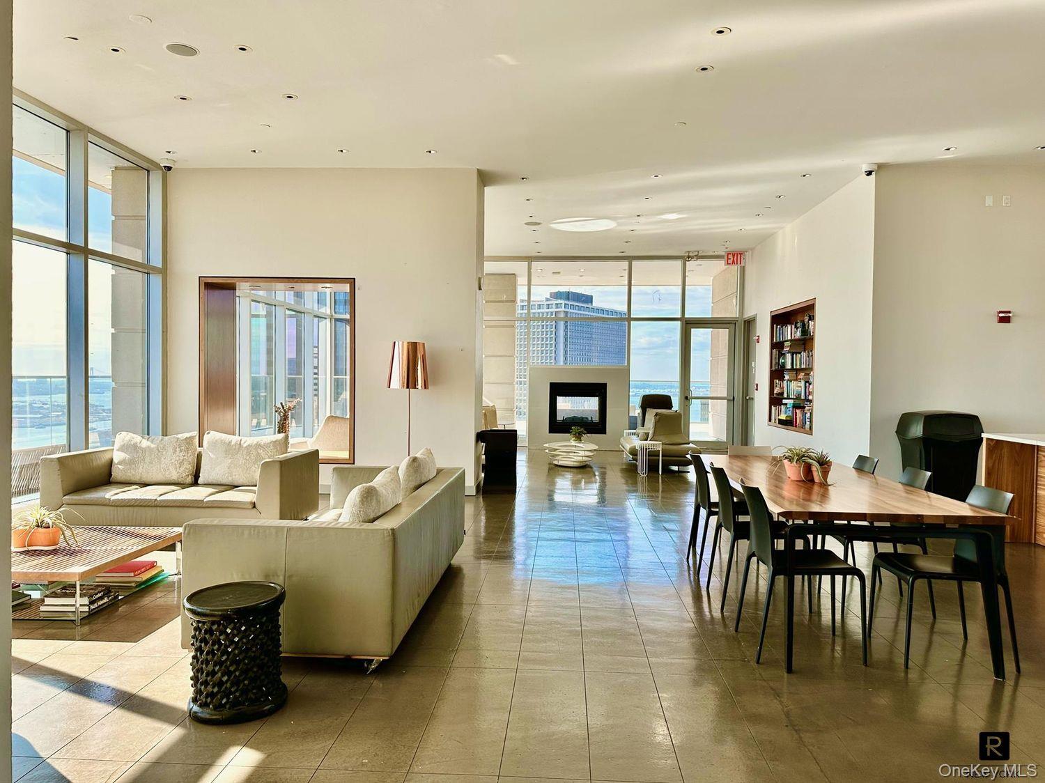 75 Wall Street Unit 26Q, Manhattan NY 10005