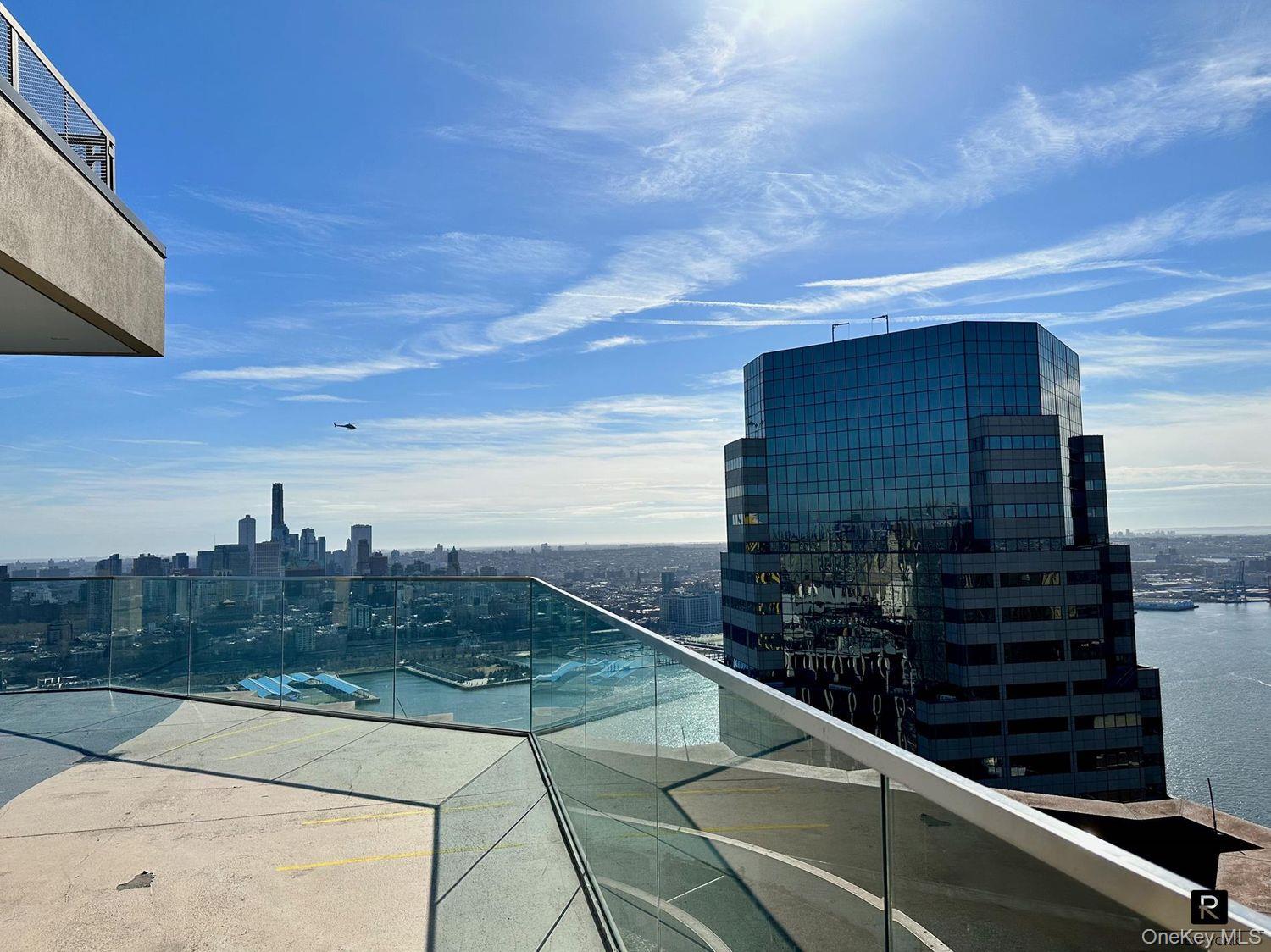 75 Wall Street Unit 26Q, Manhattan NY 10005