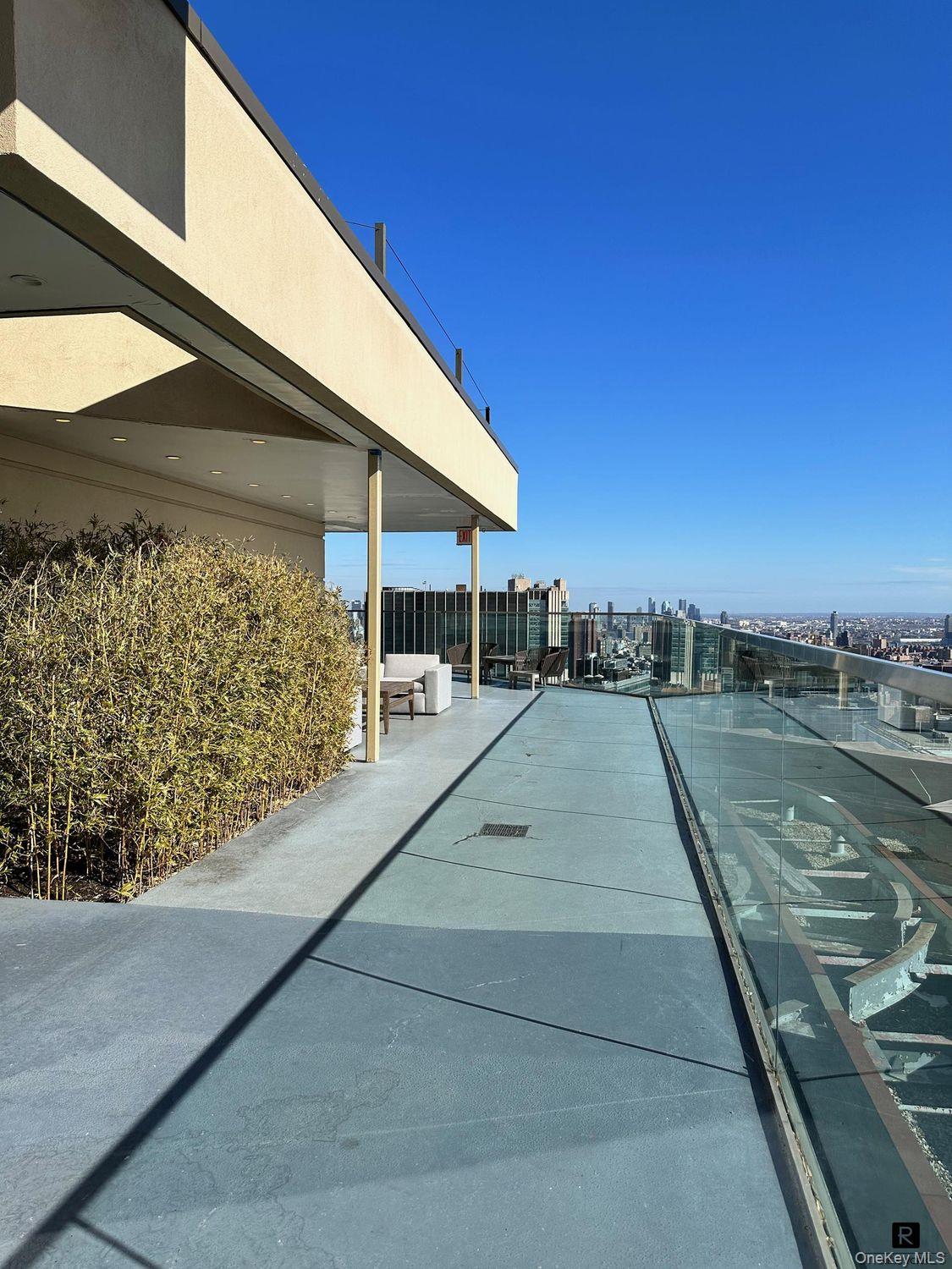 75 Wall Street Unit 26Q, Manhattan NY 10005