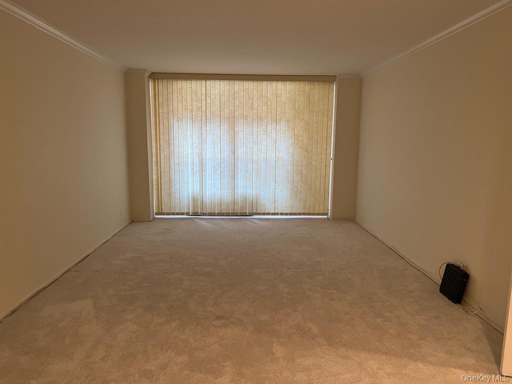 305 E 40 Street Street Unit 4A, Manhattan NY 10016