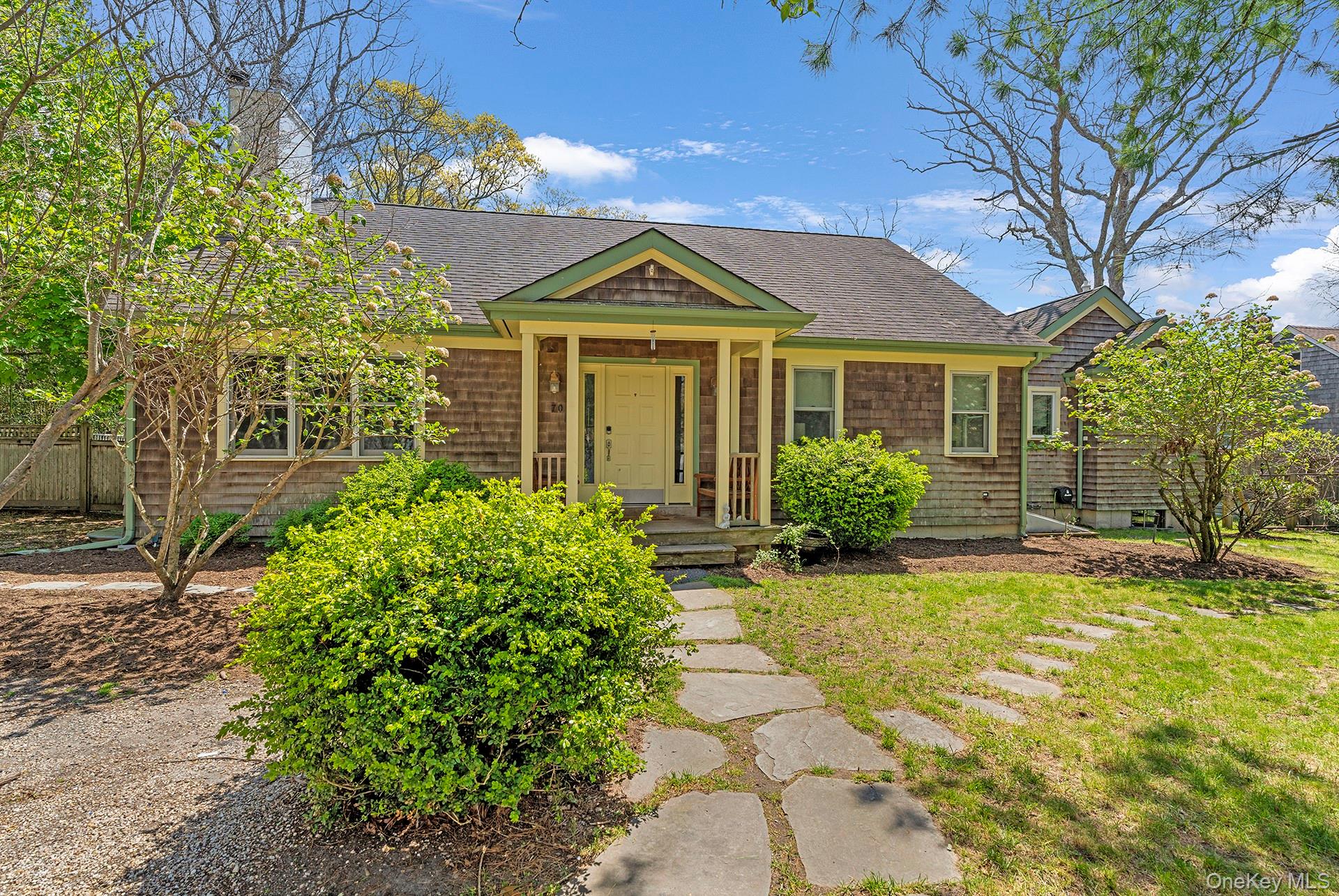 70 Gardiners Lane, East Hampton NY 11937