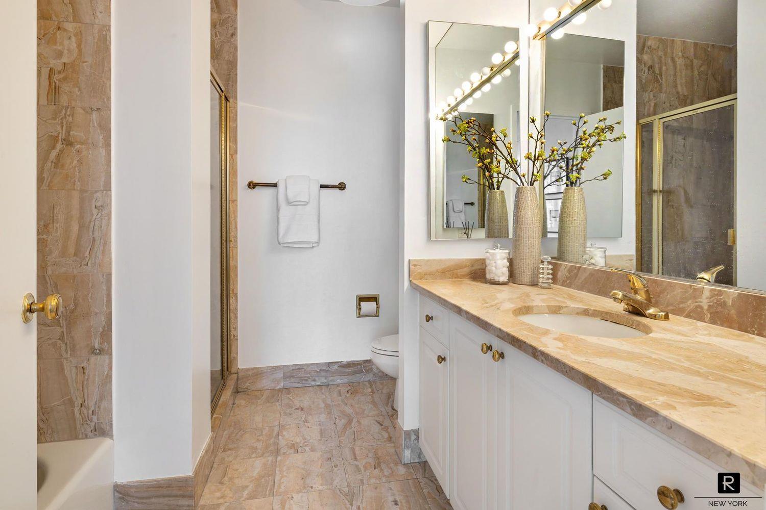 111 West 67th Street Unit 29-D, Manhattan NY 10023
