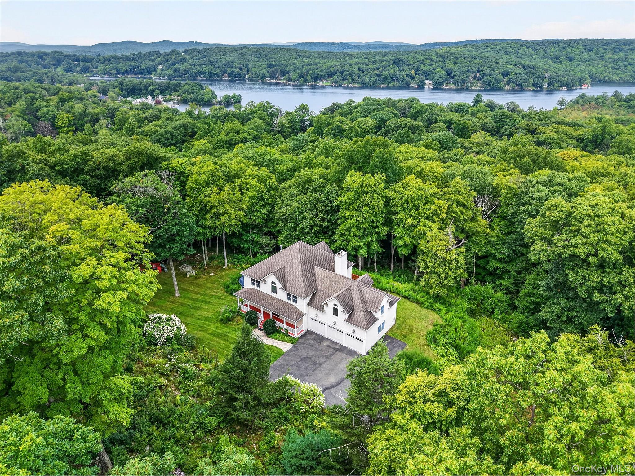 55 Twilight Lane, Putnam Valley NY 10579