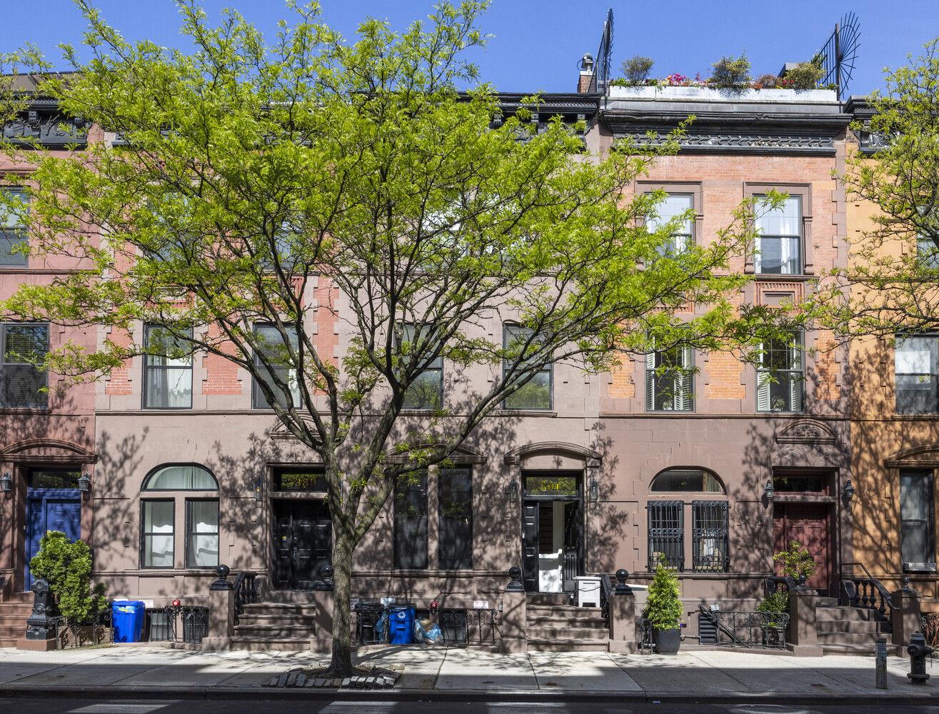 391 MANHATTAN Avenue Unit 1, Brooklyn NY 11211