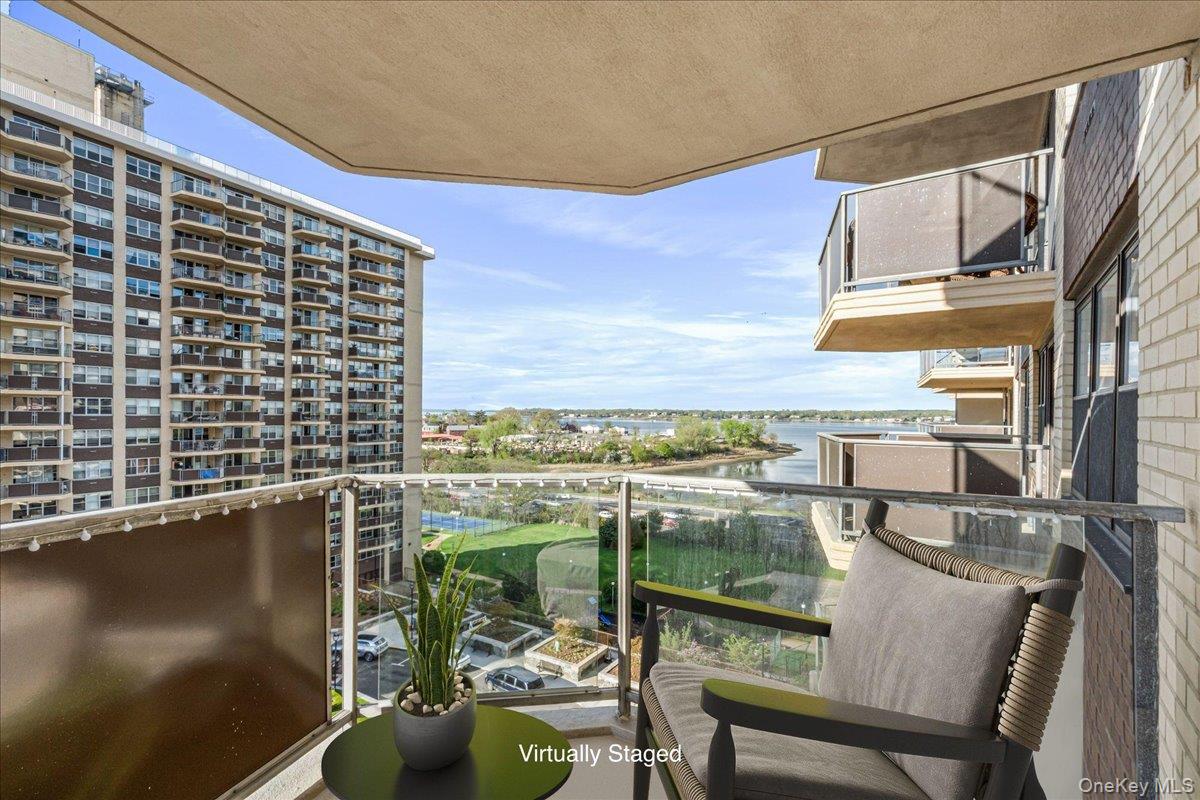 18-05 215th Street Unit 8B, Bayside NY 11360