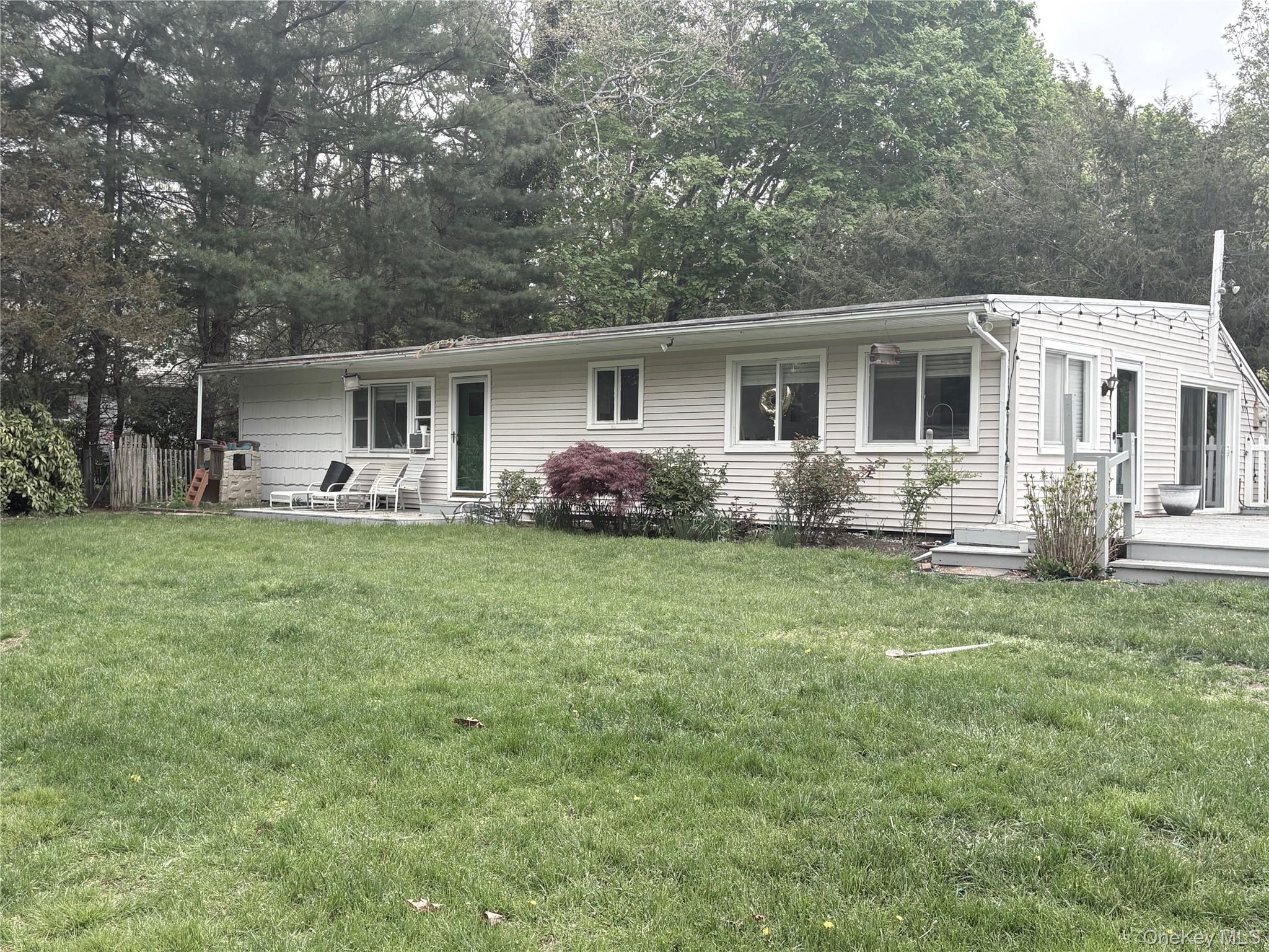 531 Montauk Highway, Westhampton Beach NY 11978