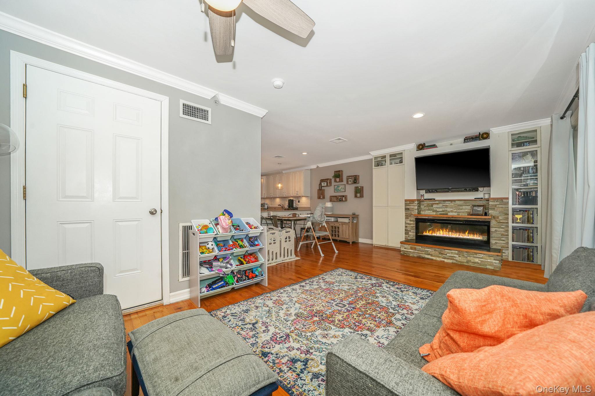 10308 Rockaway Beach Boulevard Unit 2B, Rockaway Park NY 11694