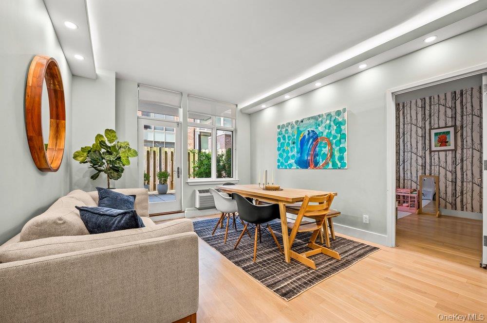 226 50th Avenue Unit 3D, Long Island City NY 11101