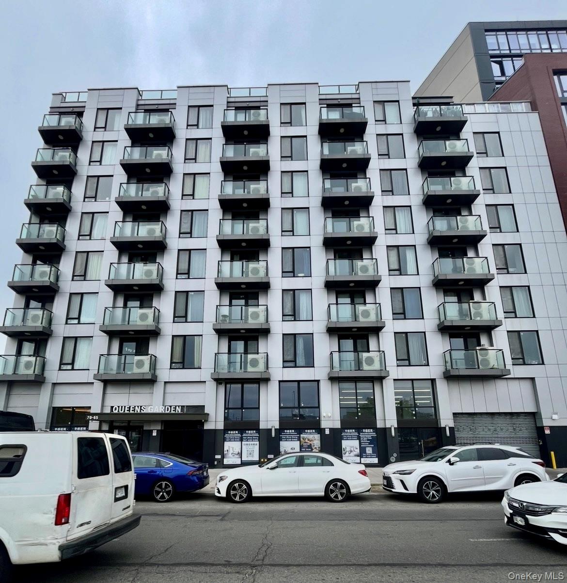 7065 Queens Boulevard Unit 6L, Woodside NY 11377