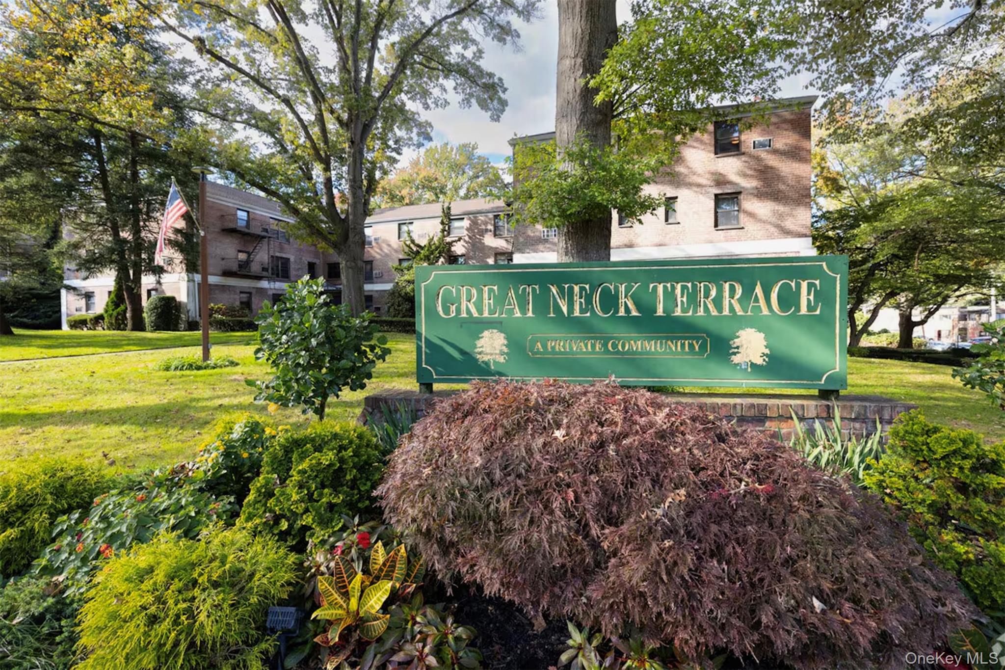 10 Terrace Circle Unit 3B, Great Neck NY 11021