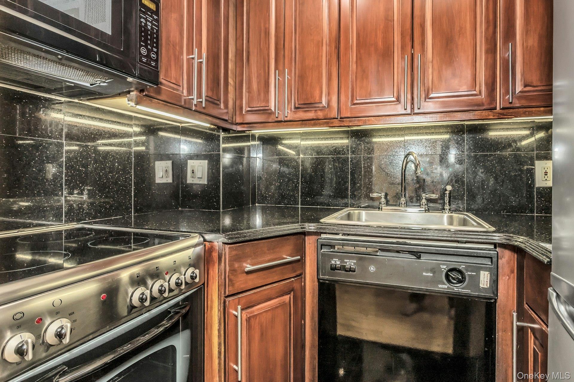 2 Tudor City Place Unit 3M-South, Manhattan NY 10017
