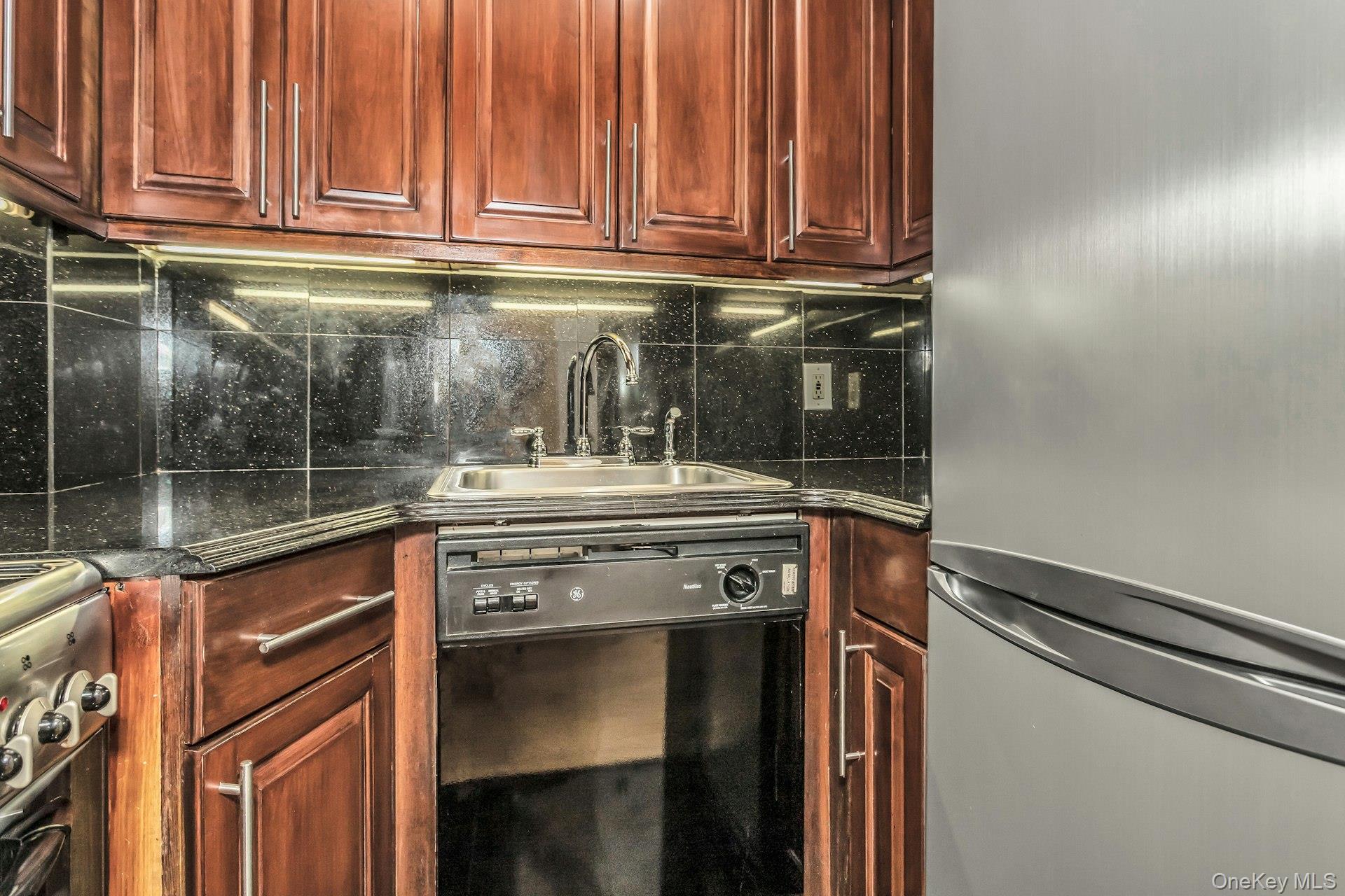 2 Tudor City Place Unit 3M-South, Manhattan NY 10017