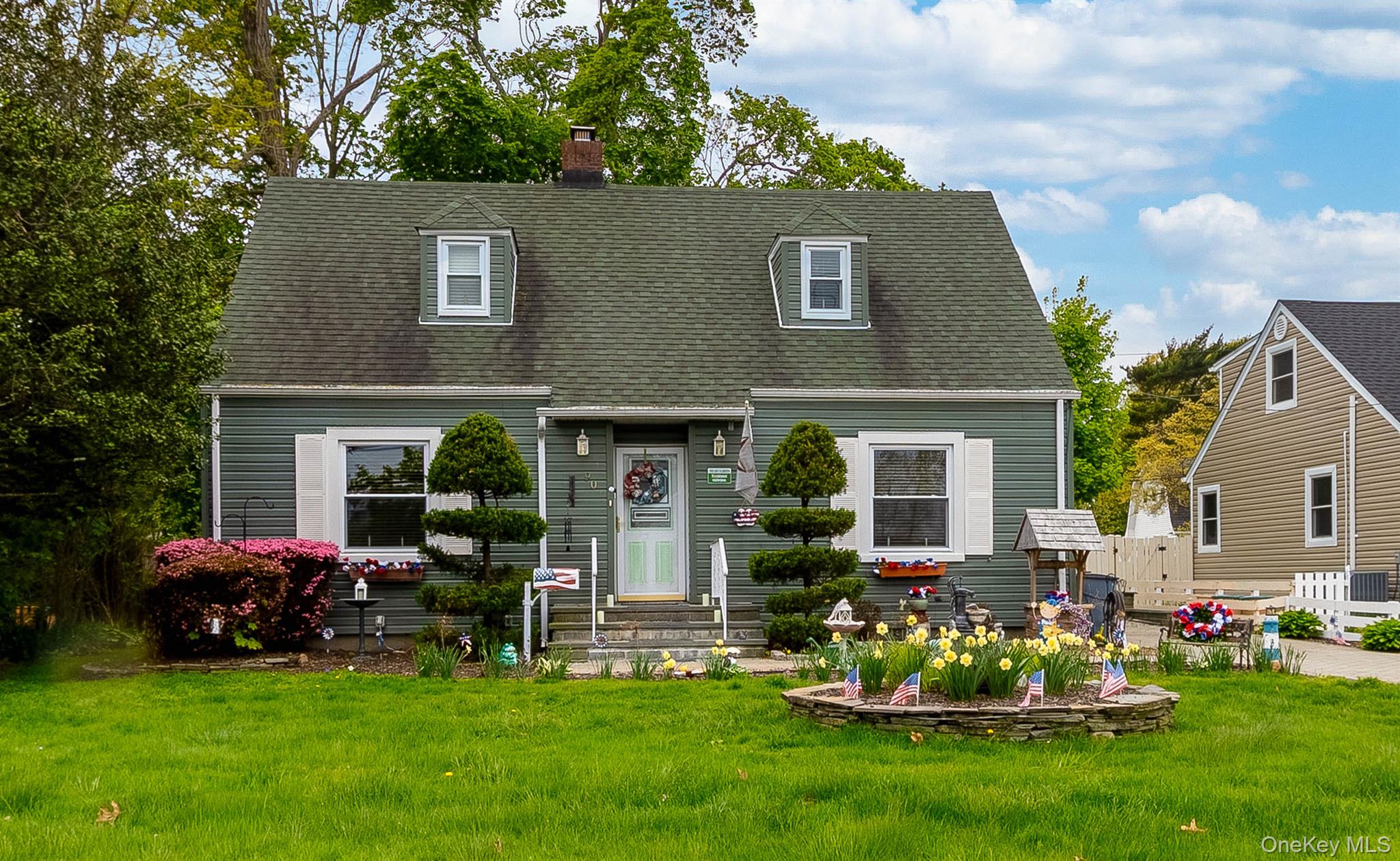 90 Sunset Road, Bay Shore NY 11706