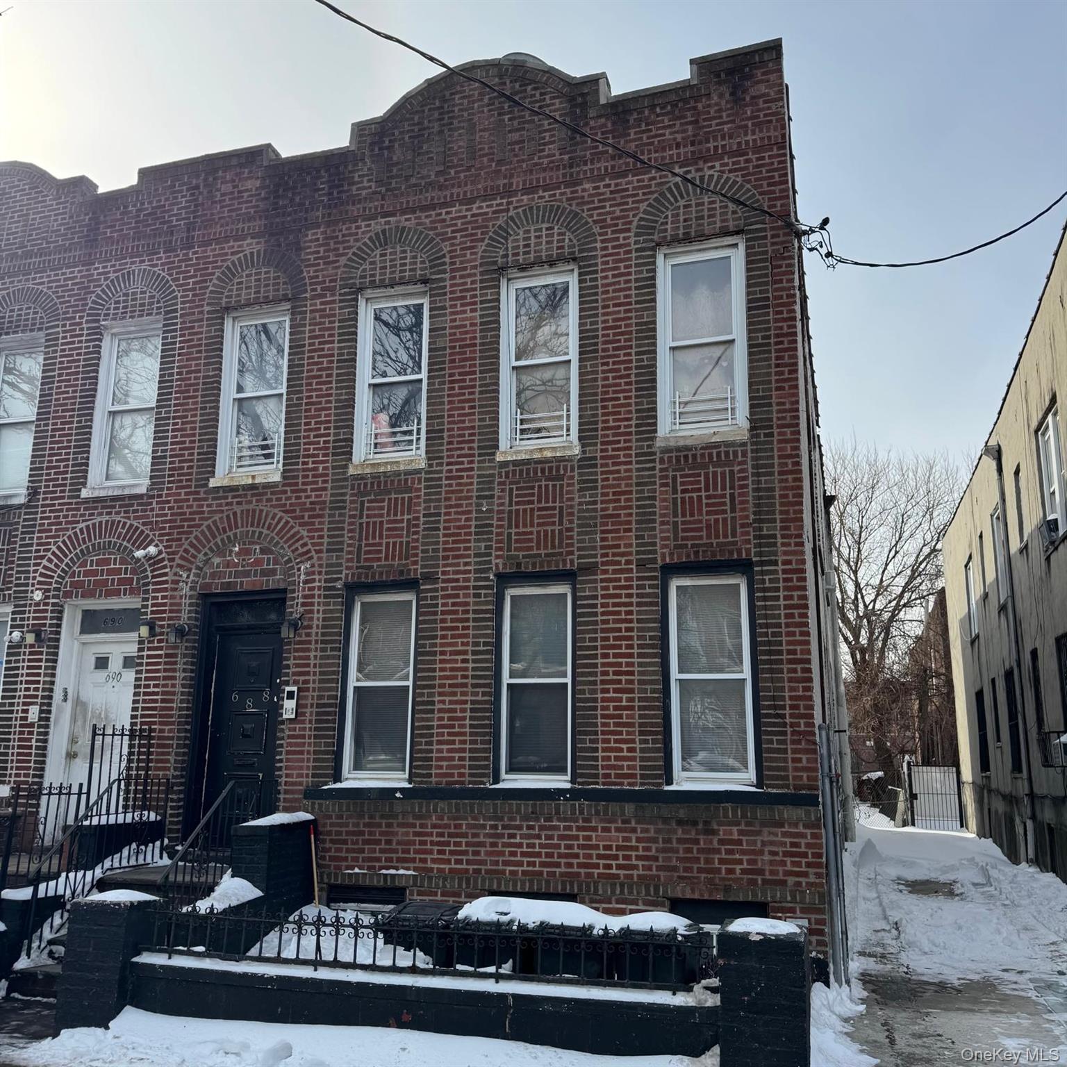 688 Pennsylvania Avenue, Brooklyn NY 11207