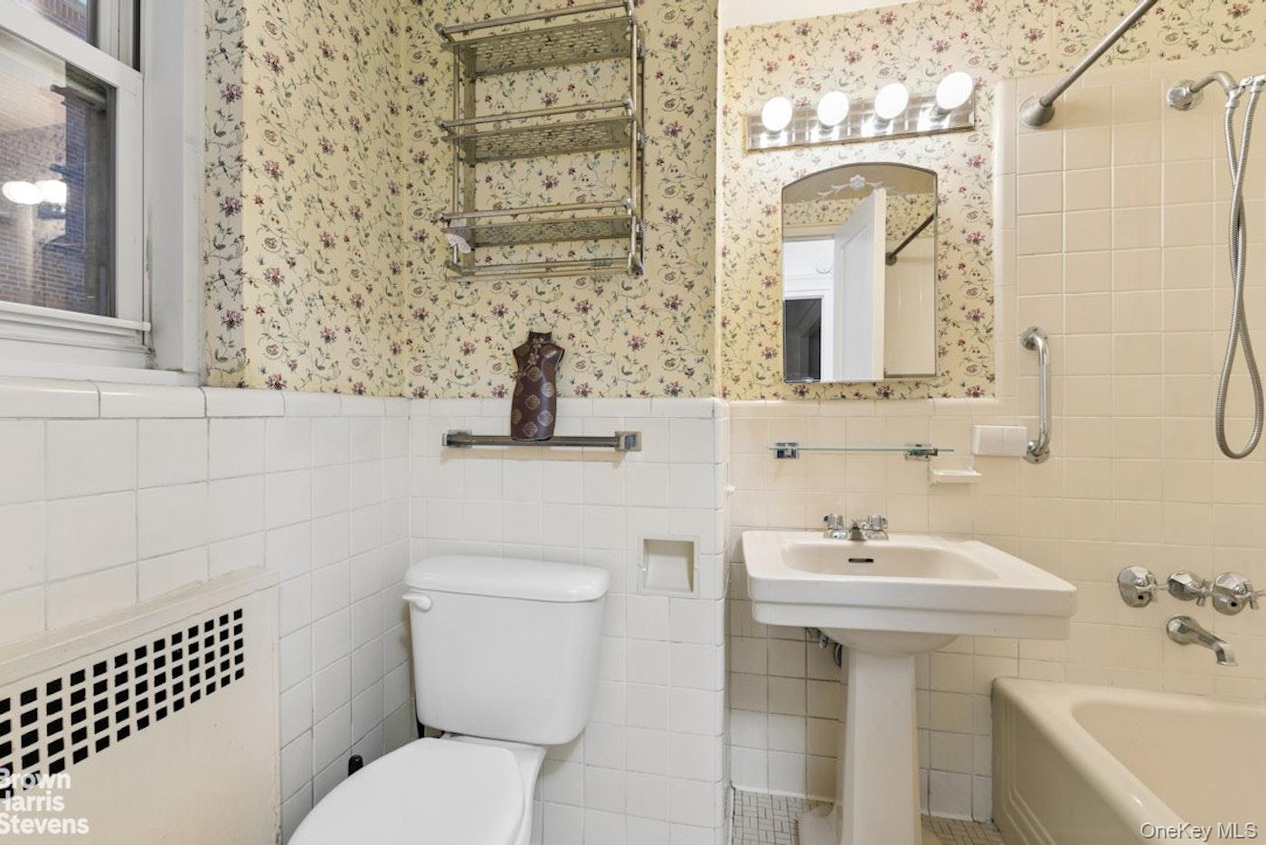 180 Cabrini Boulevard Unit 118, Manhattan NY 10033
