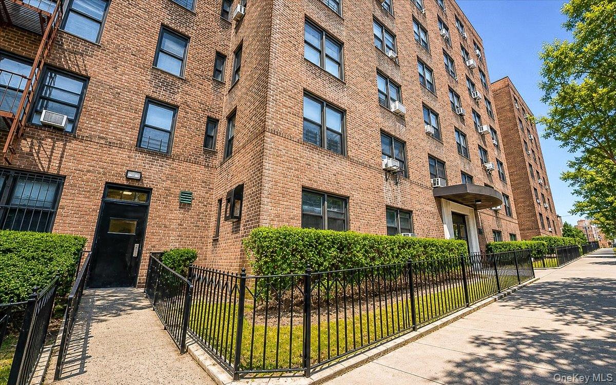 102-12 65th Avenue Unit C35, Forest Hills NY 11375