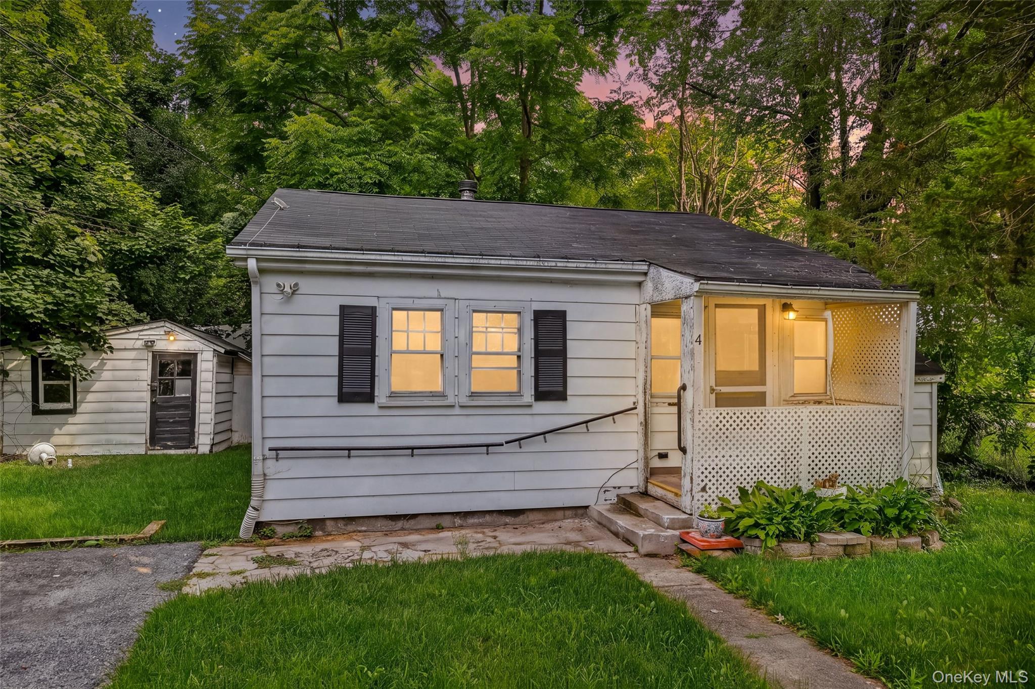 4 Benview Road, Hyde Park NY 12538