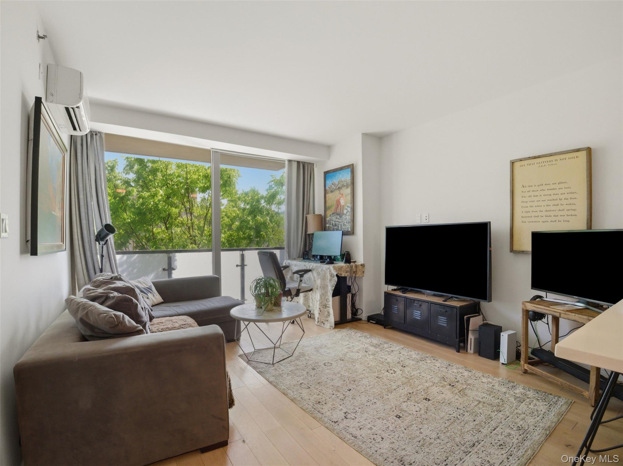 40 Pinehurst Avenue Unit 2D, Manhattan NY 10033