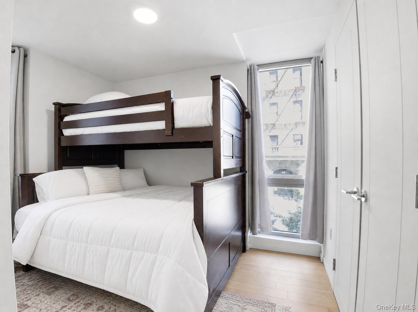 40 Pinehurst Avenue Unit 2D, Manhattan NY 10033