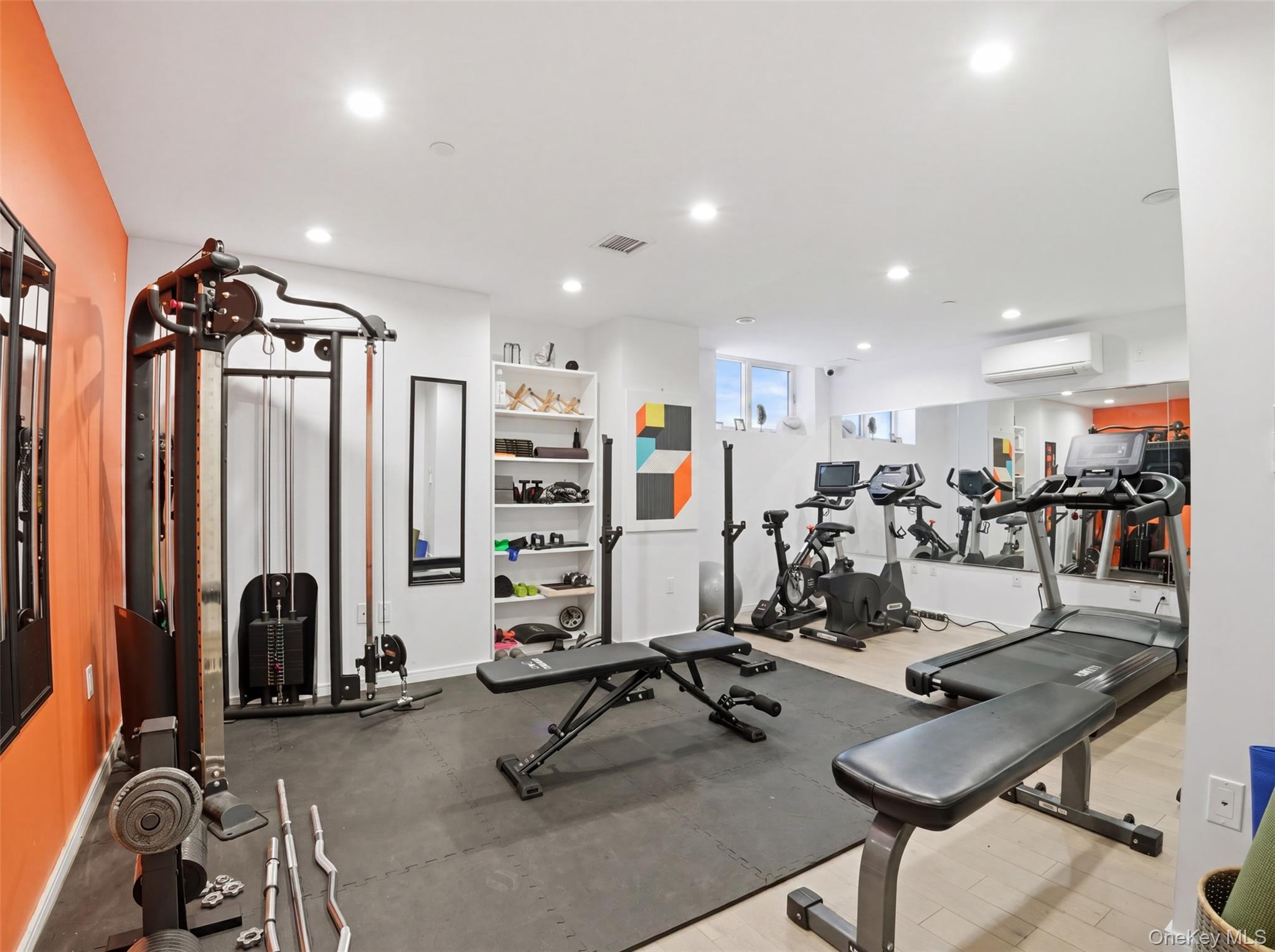 40 Pinehurst Avenue Unit 2D, Manhattan NY 10033