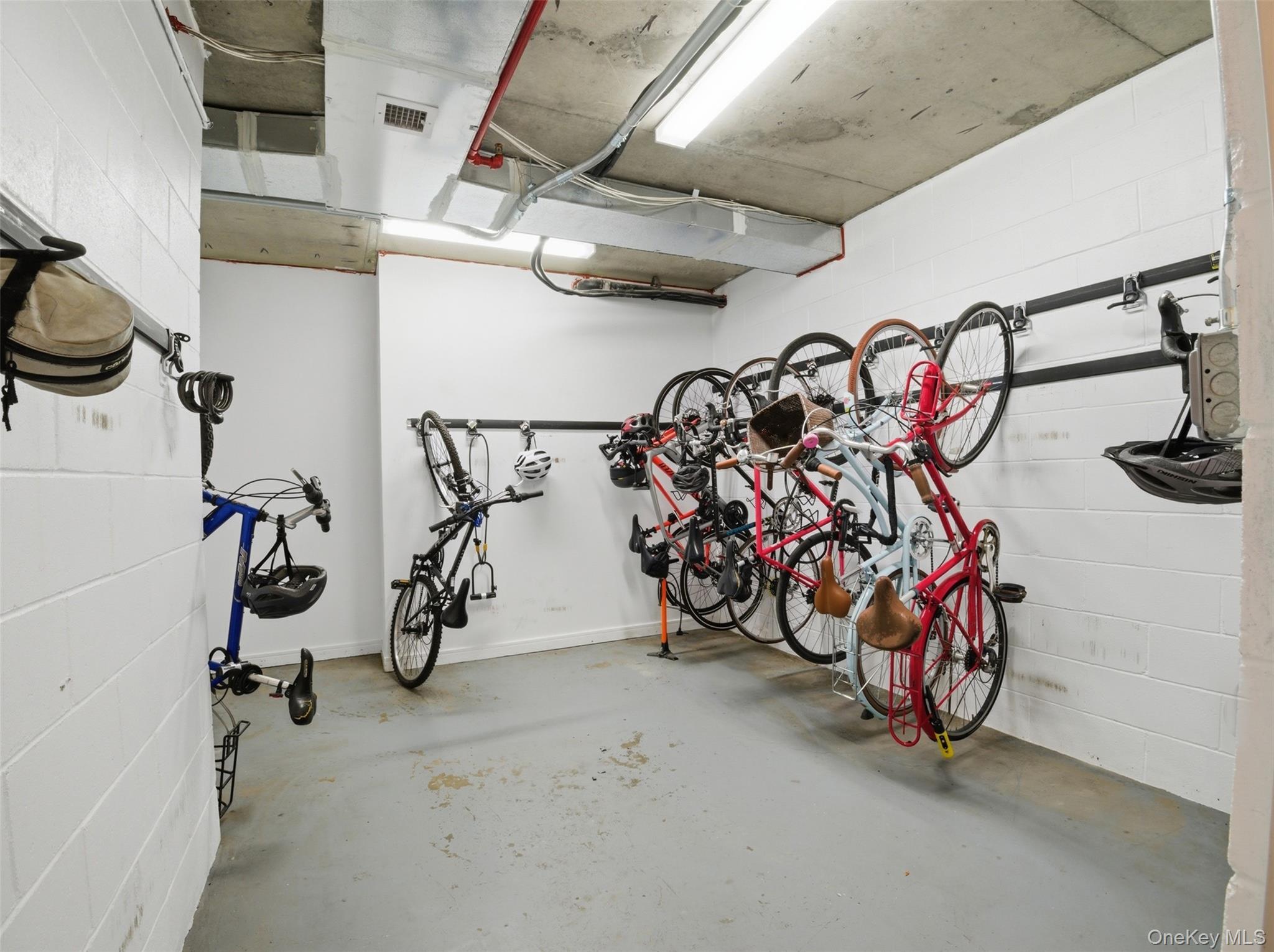 40 Pinehurst Avenue Unit 2D, Manhattan NY 10033