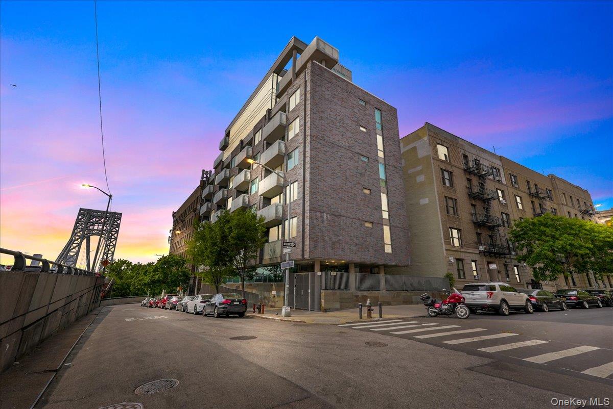 40 Pinehurst Avenue Unit 2D, Manhattan NY 10033