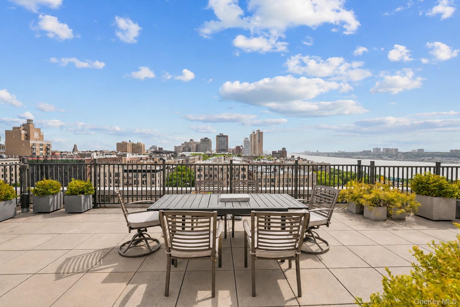 40 Pinehurst Avenue Unit 2D, Manhattan NY 10033