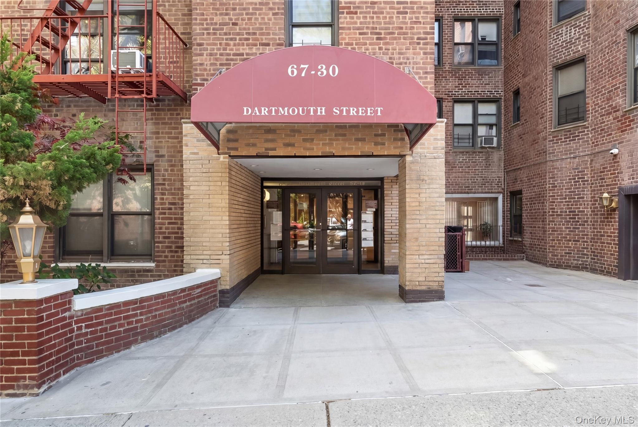 67-30 Dartmouth Street Unit 2S, Forest Hills NY 11375