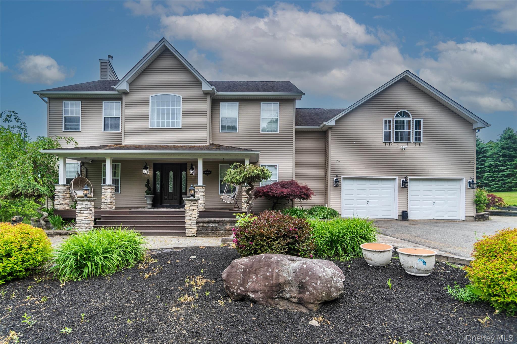 1 Starlight Path, Wallkill NY 12589