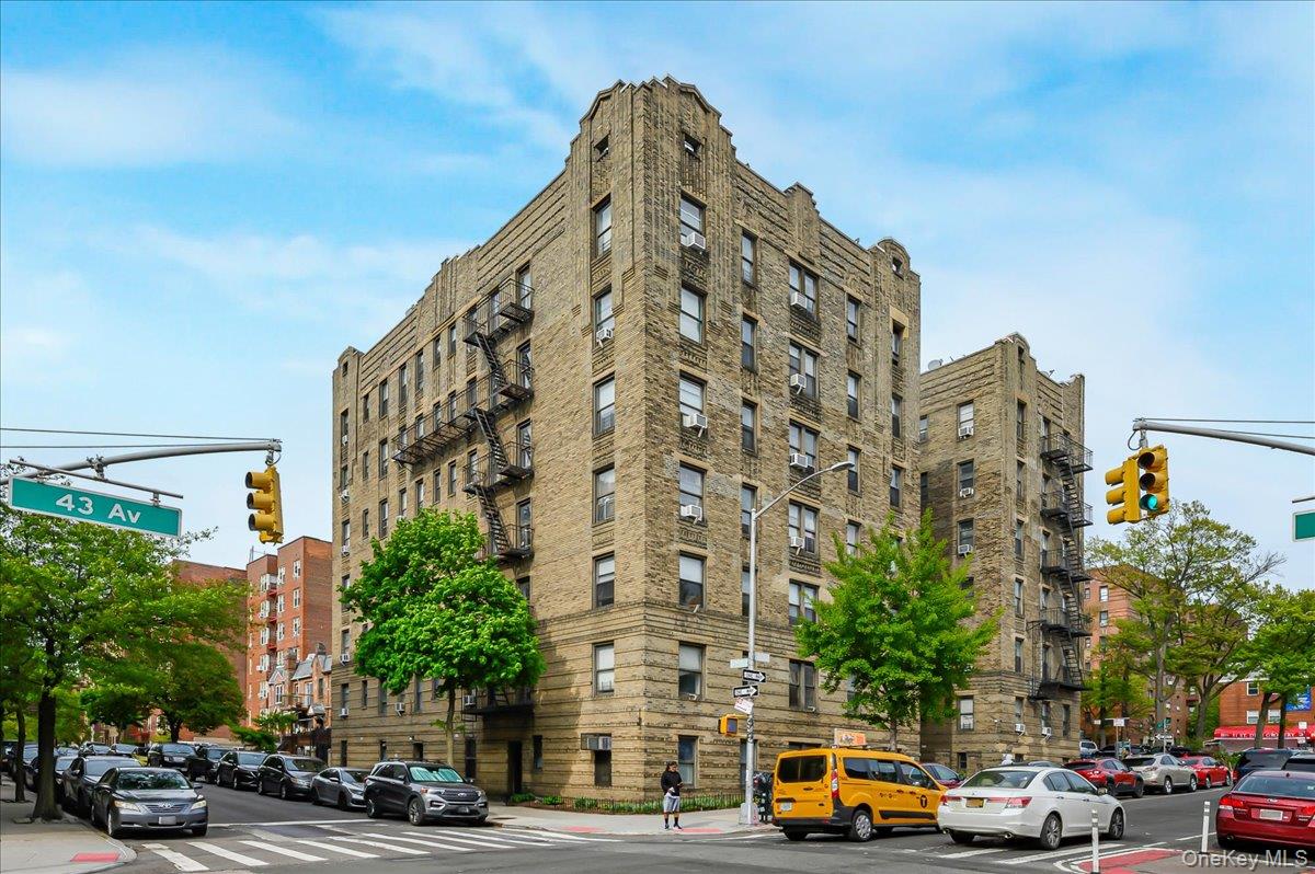50-05 43rd Avenue Unit 1M, Woodside NY 11377
