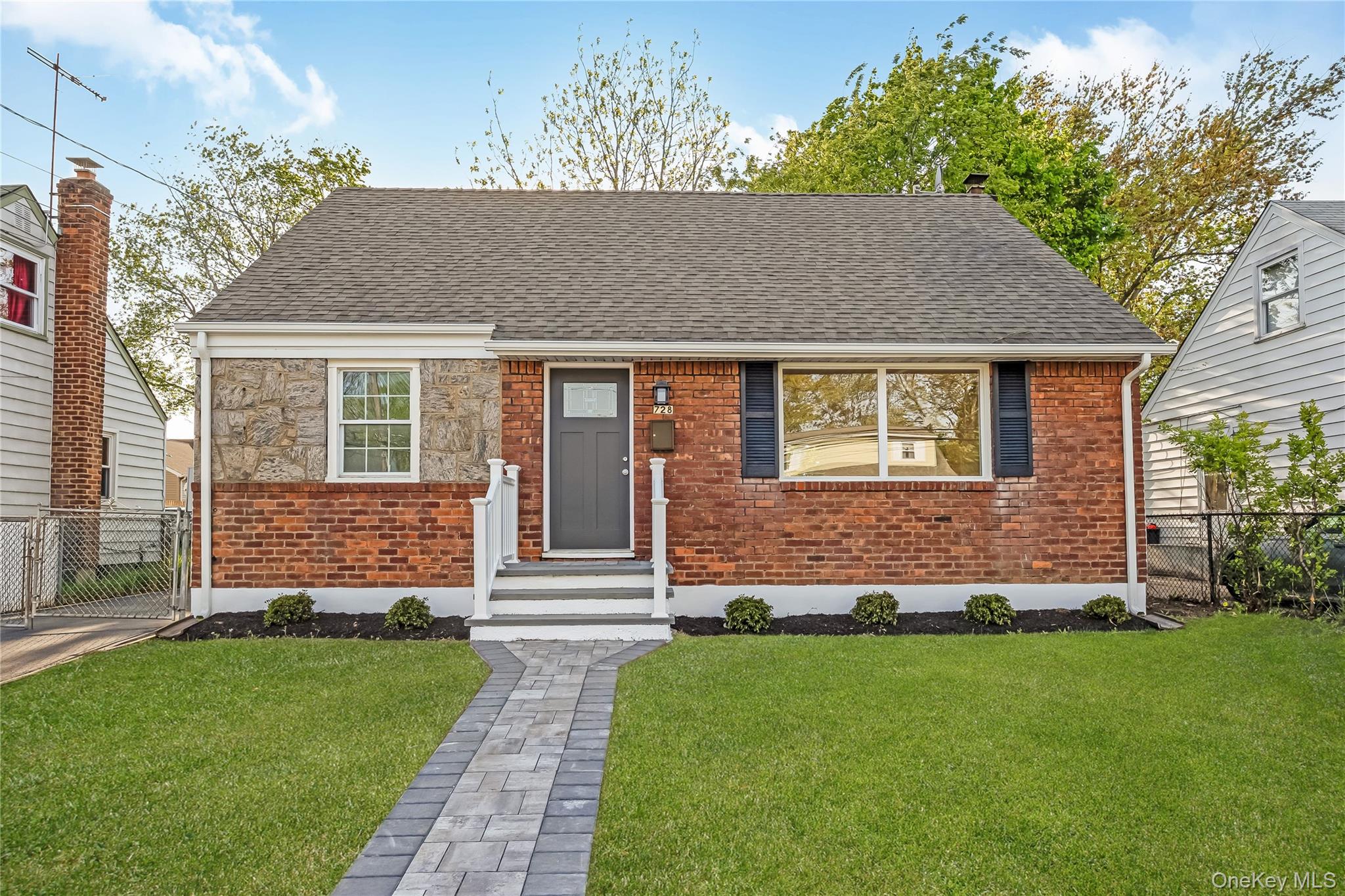 728 Martin Drive, Uniondale NY 11553