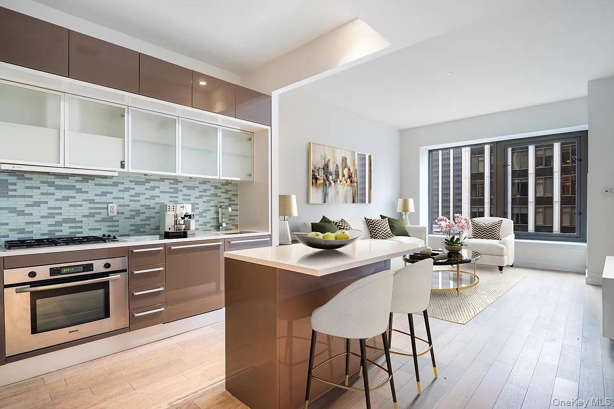 75 Wall Street Unit 24D, Manhattan NY 10005