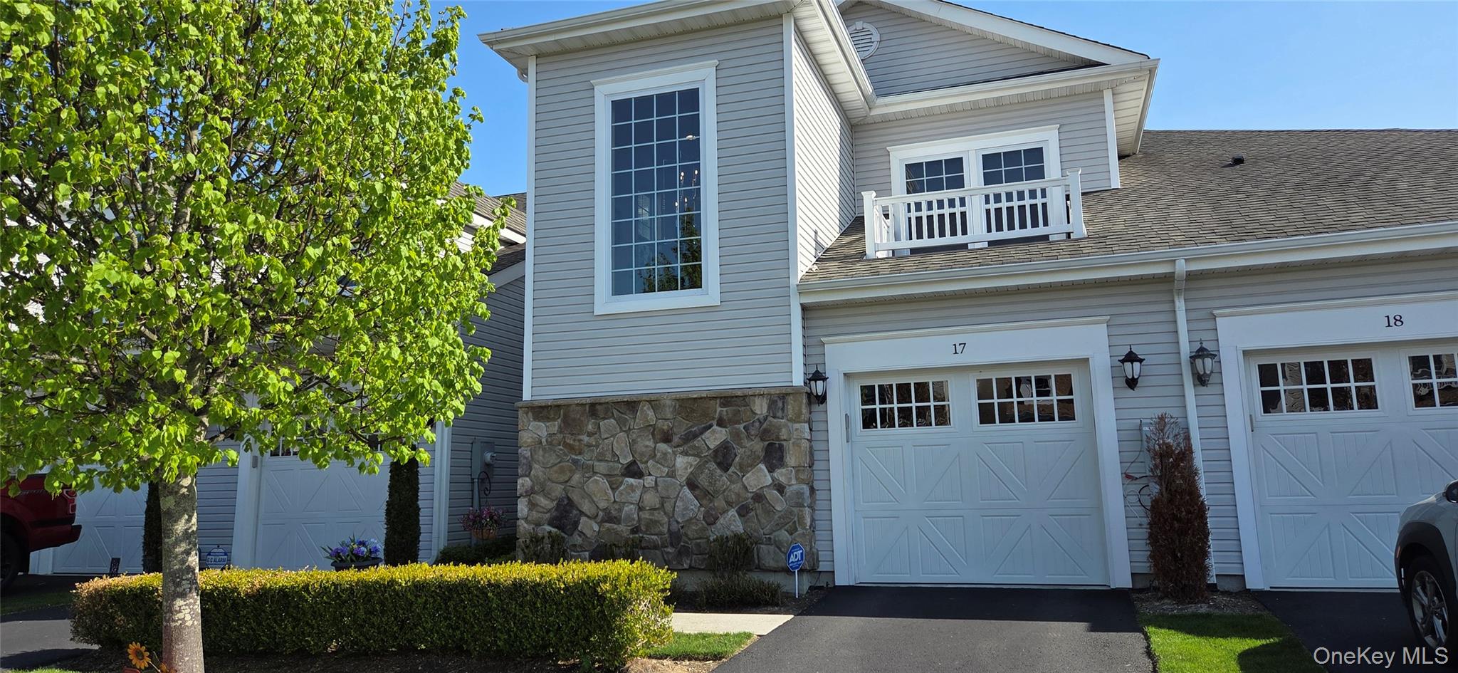 17 Greentree Court, Shirley NY 11967